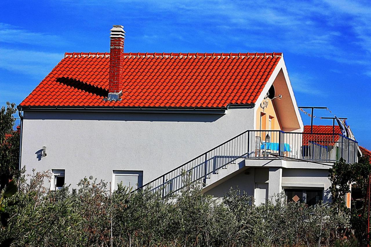 Apartment Mary Sukošan Exterior foto